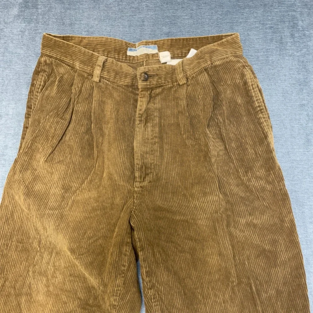 Old Navy Corduroy Pants Mens 31x31 Brown Pleated Straight Leg Cuffed Hem Chino